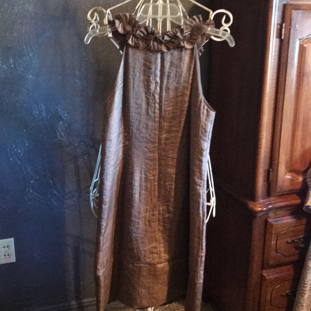 Dress - Picture 3 of 5